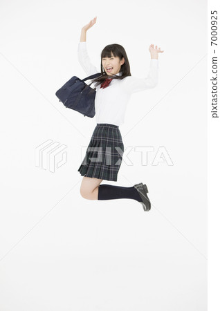 Female student to jump 7000925