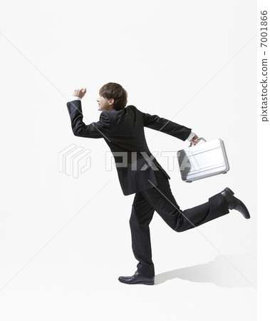 Walking businessman 7001866