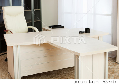 large desk 7007215