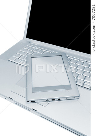 laptop and e-book 7007281