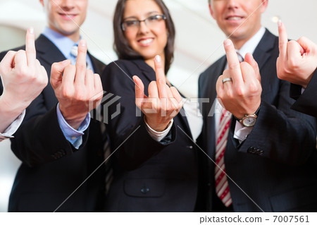 Business - group of businesspeople in office 7007561