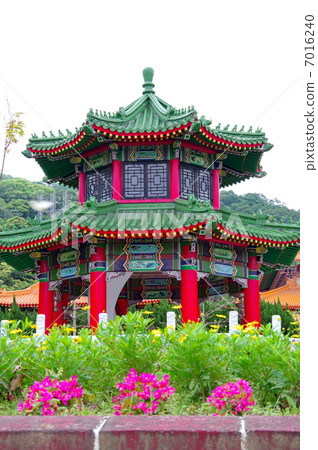 Bell and Drum Tower of Taipei Chungcheong Shrine Bell and Drum Tower of Taipei Chungcheong Shrine 7016240