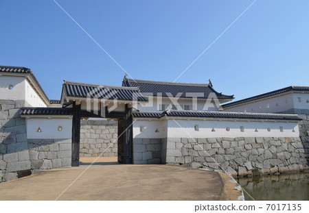 Ako castle main gates 7017135