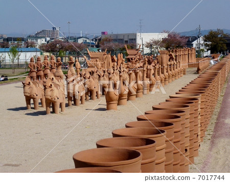 大阪·現在的Shirozuka墓 大阪·現在的Shirozuka墓 7017744