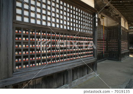 Minoh Katsuoji Temple Fuku Dharma 7019135