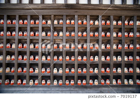 Minoh Katsuoji Temple Fuku Dharma 7019137