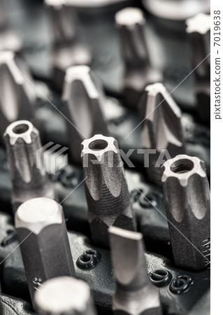 box with the tools 7019638