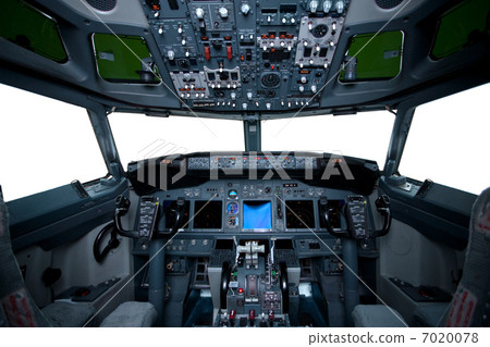 Boeing interior, cockpit view inside the airliner, isolated wind Boeing interior, cockpit view inside the airliner, isolated wind 7020078