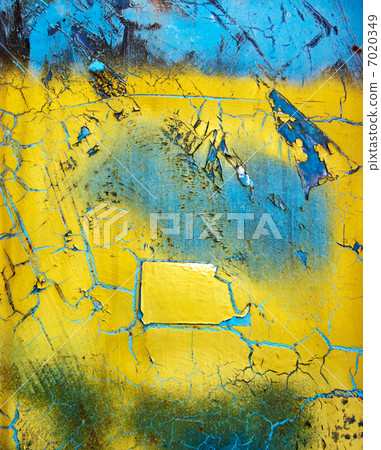 Weathered blue and yellow surface 7020349