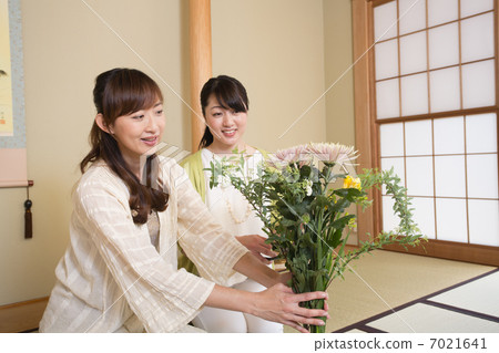中年 中年 7021641