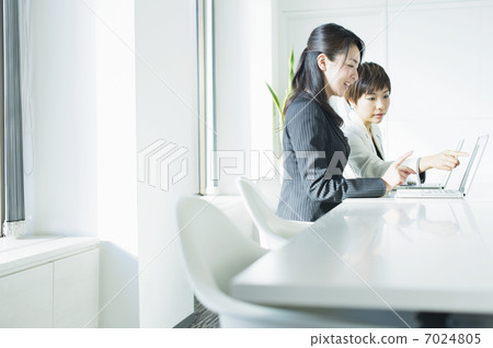 career woman career woman 7024805