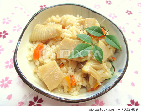 春筍的竹筍味道 春筍的竹筍味道 7032489