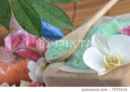 salt for bath salt for bath 7035618