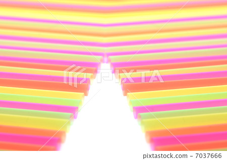 color straws 7037666