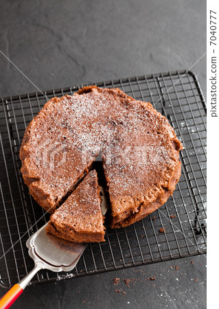 Chocolate cake 7040777
