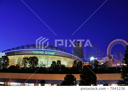 Tokyo Dome and Illuminations 7041236