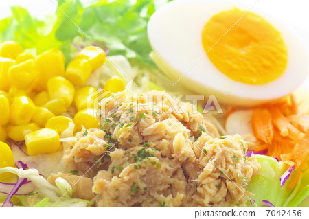 Tuna salad Tuna salad 7042456