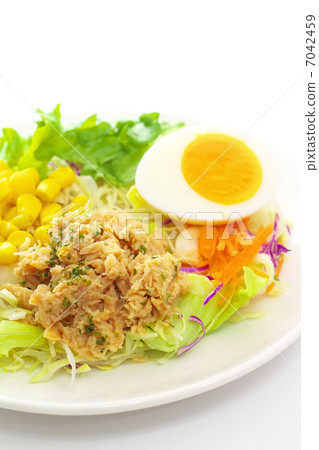 金槍魚沙拉 7042459