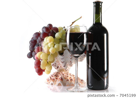 different grapes and glass of wine on whie different grapes and glass of wine on whie 7045199