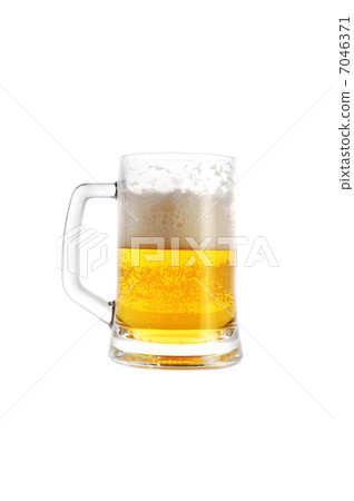 beer in mug 7046371