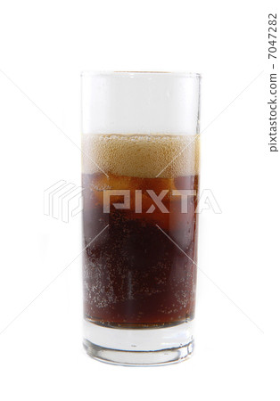 Glass with soda 7047282
