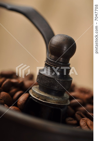 Manual coffee grinder 7047708