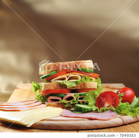 tasty sandwich 7049383