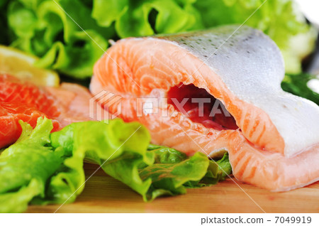 pieces of salmon 7049919