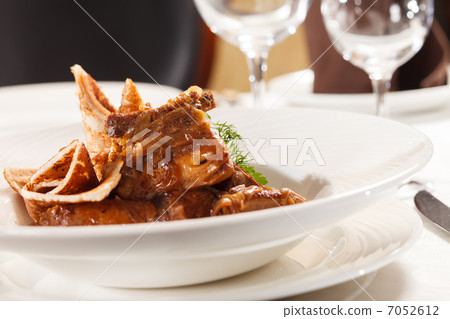 pancakes with meat 7052612