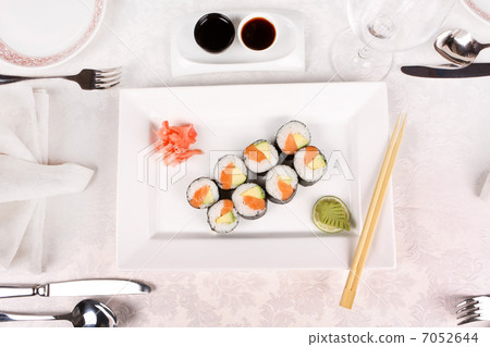 sushi on the plate 7052644