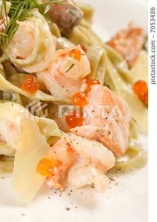 pasta with salmon and caviar pasta with salmon and caviar 7053486