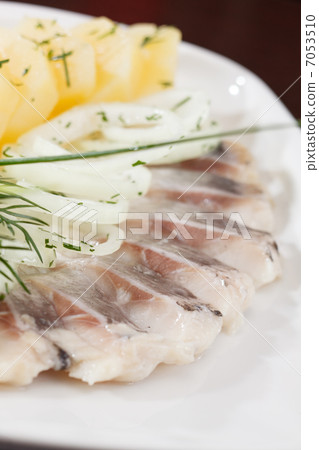 Marinated herring fillets Marinated herring fillets 7053510