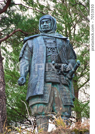 Kenshin Uesugi（Kasugayama Castle Ruins / Nakayashiki / Soybean，Joetsu Shi，Niigata Prefecture）的雕像 7053930