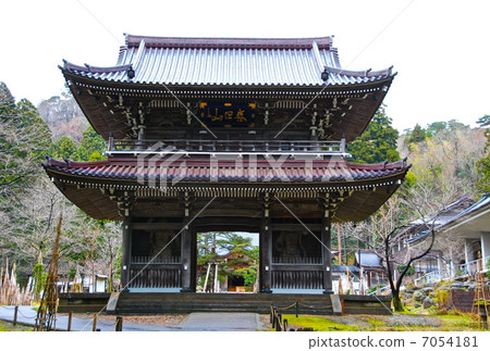 "Yamen gate (Nimon gate)" of Linzenji (Niigata prefecture Joetsu city Nakamonee) 7054181