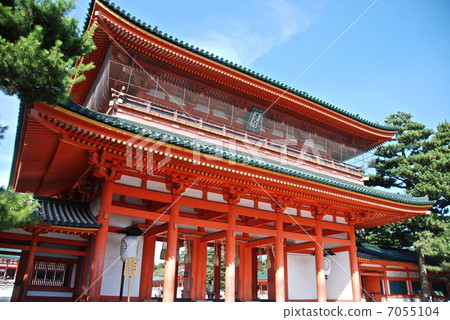 Heian Jingu Shrine's "Noden gate (Shinkansen)" (Okazaki Nishiteno-cho, Sakyo-ku, Kyoto City / Kyoto) 7055104