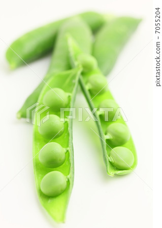 Green peas vegetable beans 7055204