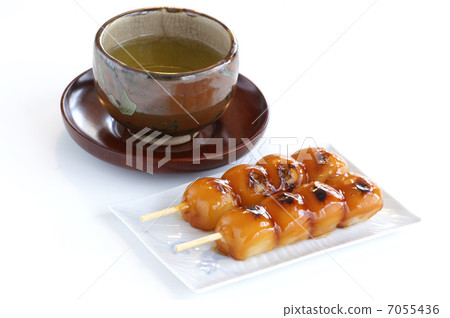 Midori dango and tea Midori dango and tea 7055436