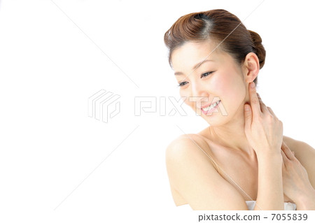 我把手放在美容,肩膀,脖子上 我把手放在美容,肩膀,脖子上 7055839