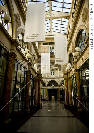 Passage in Paris Passage in Paris 7056760