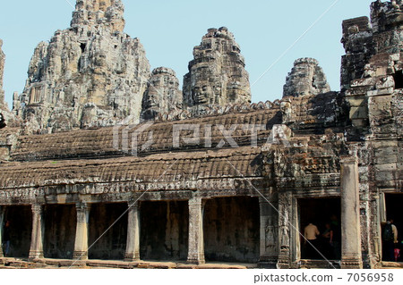  Angkor Thom 7056958
