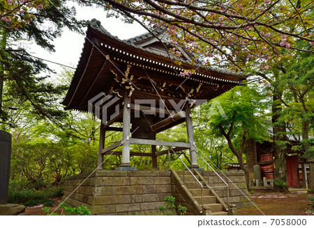 Walking Noda · Buddhist temple of Sichuan Mountain Buddhist temple 7058000