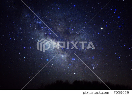 A shooter aiming at a scorpion 7059059