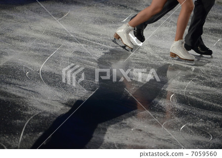 Figure skating Figure skating 7059560