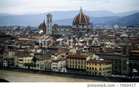 Florence 7060417
