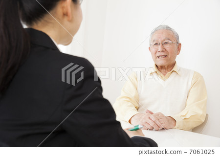 接受解釋的老人 7061025