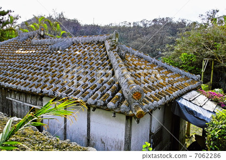 Ryukyu Village Ryukyu Tiles 7062286