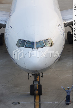 Aircraft on the ground 7063320