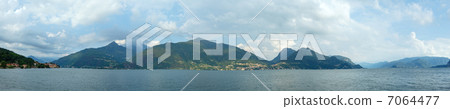 Lake Como (Italy) summer panorama. 7064477