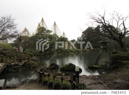Kenroku-en Pond Kenroku-en Pond 7065453