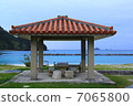 在沙灘上休息 7065800